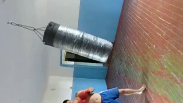 поигрался з грушей смотреть онлайн