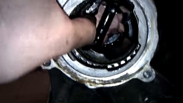 Gearbox problems, Lancia Y10.
A lot of movement on the differential bearings. смотреть онлайн