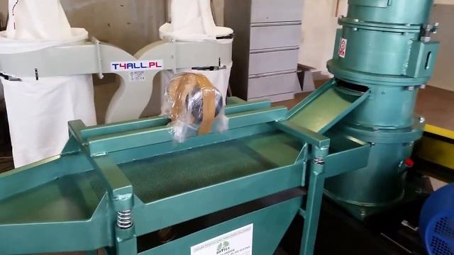 Grand-350 Мини линия гранулирования комбикорма, опилок смотреть онлайн