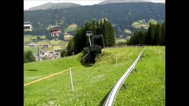Як я зпускалася на бобі в Альпах?  Fun Bob...Pista Estiva Di Slittino A San Candido