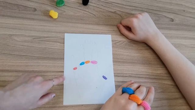 Игра крошки-ладошки от дефектолога центра Юлии Крайновой смотреть онлайн