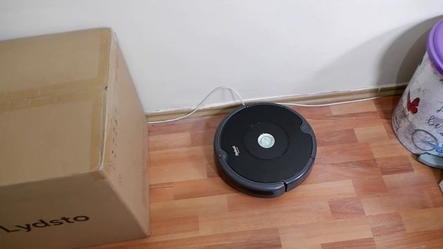 ROBOT SÜPÜRGELERİN ATASI! (irobot Roomba 606 Robot Süpürge Kutu Açılımı özellikleri ve Süpürme) смотреть онлайн