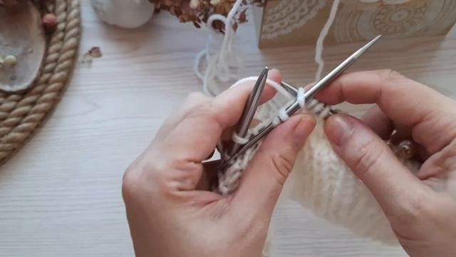 Кардиган из пряжи Ализе лана голд / Узор коса спицами. #вязаниеспицами #вязание #узорспицами смотреть онлайн