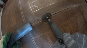 Как снять плитку не сломав ее