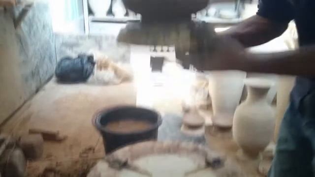 школа керамики в Риштане