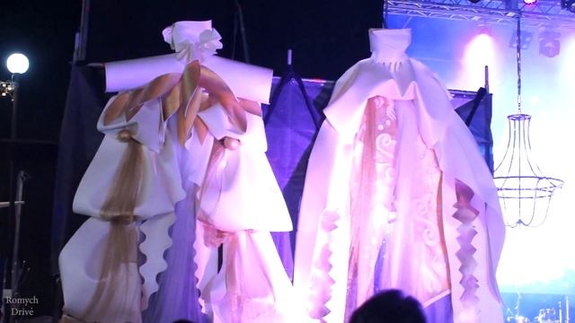 Открытие главной городской елки Салют площадь Соборная Николаев 2020 смотреть онлайн