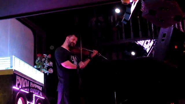 Александр Саввин (cover) -Netsky-Get awey from here ( Воронеж 30\06\21) смотреть онлайн