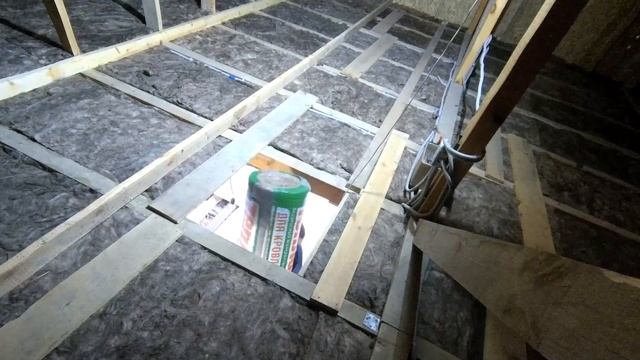 Сам утеплил ХОЛОДНЫЙ ЧЕРДАК | ПРАВИЛЬНОЕ УТЕПЛЕНИЕ смотреть онлайн