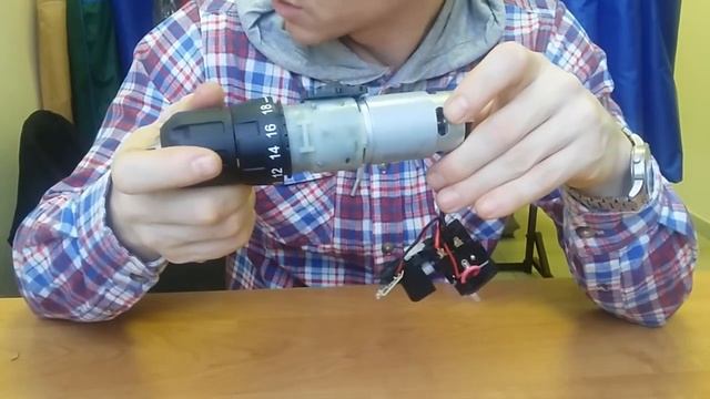 Полный обзор с разбором шуруповерта ИНТЕРСКОЛ (ДА-12р-02)Li-on смотреть онлайн