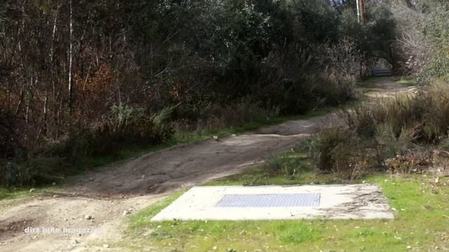 2017 Husqvarna FX 450 - Dirt Bike Magazine смотреть онлайн