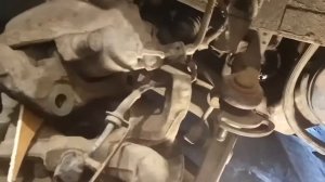 WV t4 Снимаю правую полуось, обслуживаю шруси. Часть 1