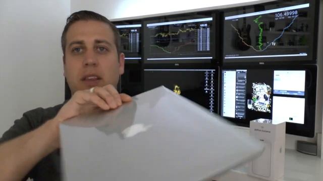 Apple 13 Inch MacBook Air 2013 Haswell Unboxing смотреть онлайн