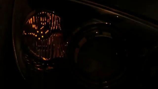 PY21W-30s35 = Светодиодная лампа указателей поворота смотреть онлайн