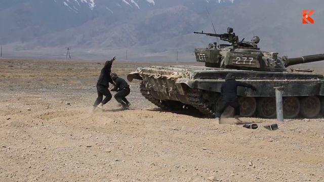 Сборная Кыргызстана начала подготовку к танковому биатлону