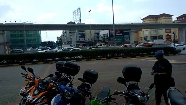 HAVAL H1, 1.5Vvt. Deliver to Customer At Haval Puchong ioi Business Park. смотреть онлайн