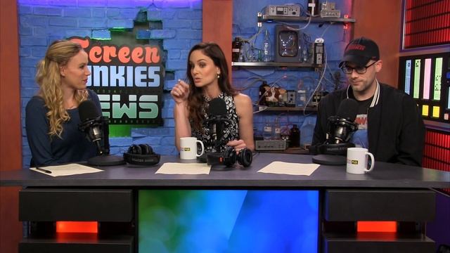 Walking Dead's Lori Reacts to Belle in Beauty and the Beast смотреть онлайн