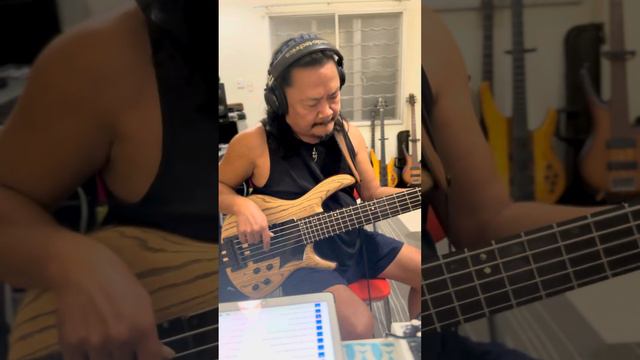 Cort ultra ash 5 funk bass tone. смотреть онлайн