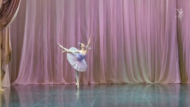 Daria Kulikova - Lilac Fairy Variation (Vaganova Academy) смотреть онлайн
