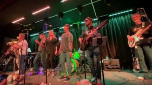 Leonid and Friends - Beginnings (Chicago cover)