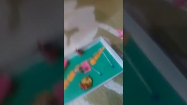 Верблюд и лама не разделили шишку и верблюд не ожидая того убил ламу смотреть онлайн