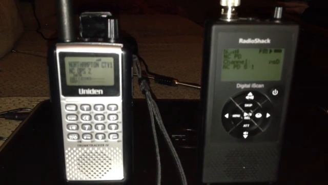Uniden BCD396XT and RadioShack Pro 18 смотреть онлайн