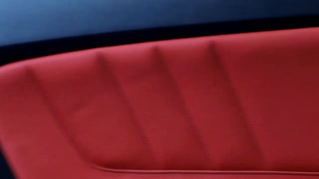 Muscle car Ford Mustang - перетянули салон в яркую экокожу 2-х цветов [СПОРТКАР ПЕРЕТЯЖКА 2022]