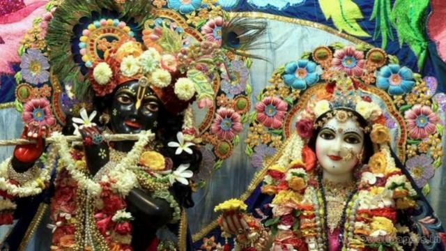 Radharani Pranam Mantra 11times #chanting #mantras #radharani #pranam #mantra смотреть онлайн