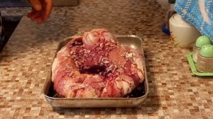 Свиной окорок в духовке