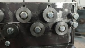 станок для выпрямления проволоки и изготовление колец.