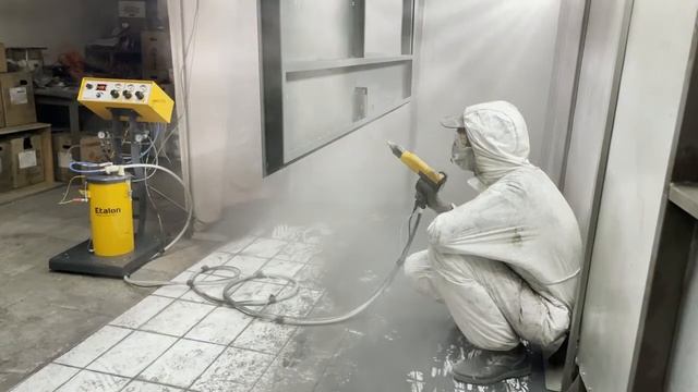 Etalon: Порошковая окраска металлических дверей смотреть онлайн