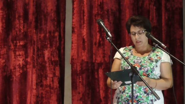 Вручение аттестатов-2019 Первая учительница смотреть онлайн