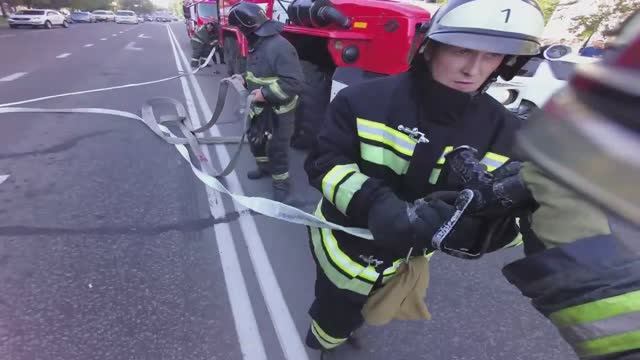 ГЛАЗАМИ МЧС_ загорелась маршрутка смотреть онлайн