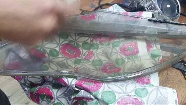 Придаем фарам Форда новый вид. Рекомендуем для любого автомобиля. Быстро и просто самому.