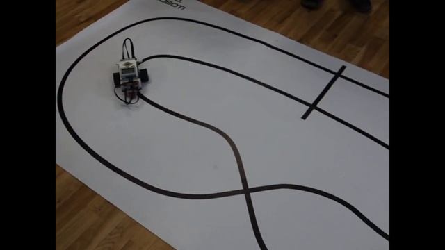 EV3 Движение по линии на 2 датчиках. Полёт Валькирии. МБОУ Каменногорский ЦО. смотреть онлайн