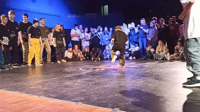 УЖи crew vs Fantasi Breakers | ТОП 8 kids crew vs crew | Energy 20 years г. Челябинск смотреть онлайн