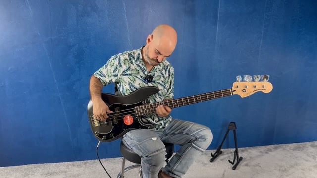 Bajo Squier Affinity Precision Bass PJ Lrl-Cfm - Demo смотреть онлайн