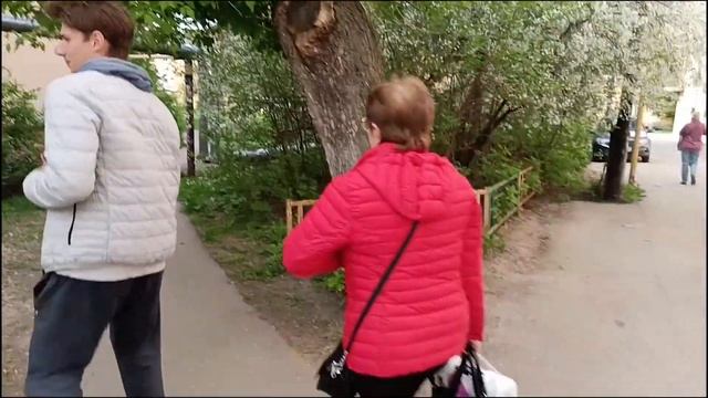 Забросил МЯЧ В КОЛЬЦО И ЗАРАБОТАЛ 1К! СХОДИЛ В КАЧАЛКУ И УРОНИЛ ДЕРЕВО. МНЕ предлагали КУПИТЬ... смотреть онлайн