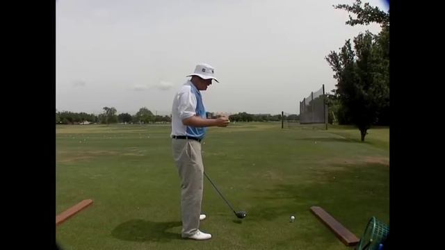 Slowdown your golf swing to hit it farther смотреть онлайн