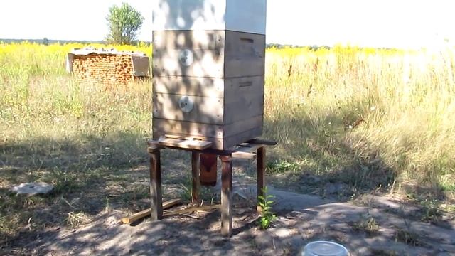 ПЧЕЛОВОДАМ подготовка к зиме (АВГУСТ) все про все. смотреть онлайн