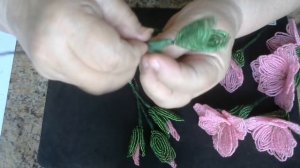 Гладиолус из бисера. Мастер - класс. Бисероплетение.