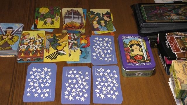 Онлайн гадание "Мысли, Чувства и намерения мужчины" смотреть онлайн