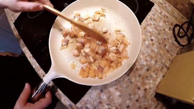 Еда для настоящих спортсменов: Паста с семгой в сливочном соусе смотреть онлайн