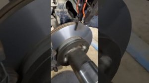 Проточка тормозных дисков  на форд фокус 3 ,так же будем будем менять тормозные колодки.