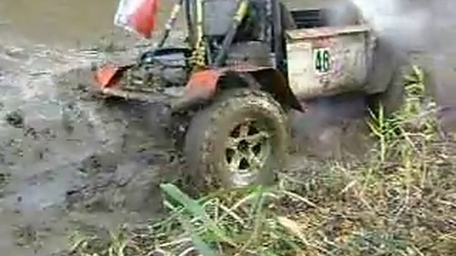 гонки внедорожников саратов 2011 (пос.Дубки)6 смотреть онлайн