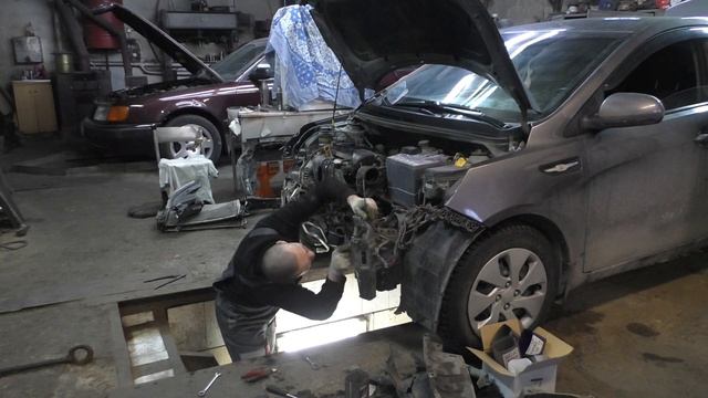 КИА РИО по лицу повреждения смотреть онлайн