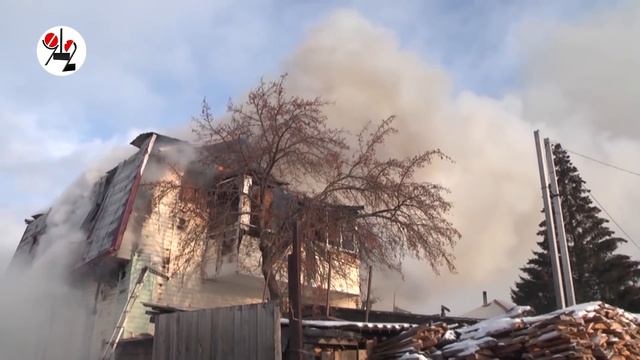 Уличный электросчётчик спалил 2-этажку. Real Video смотреть онлайн