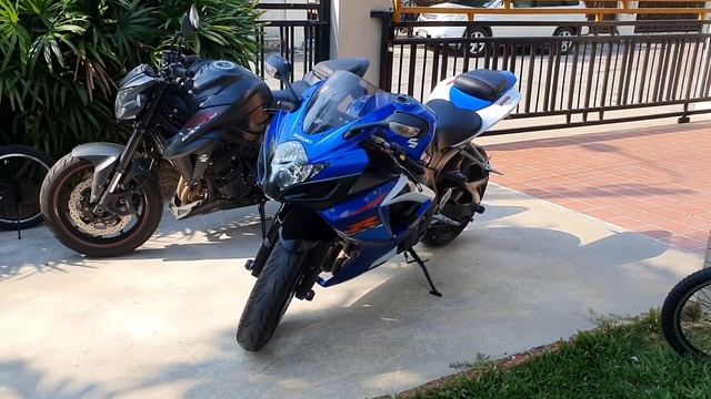 Gsxr750 Vs Gsxs750 Owner Review