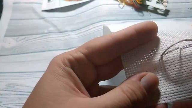 Способы закрепления нити при вышивании крестом или гладью. смотреть онлайн