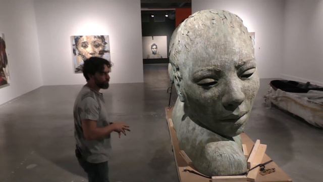 Lionel Smit at Museum of Contemporary Art, Miami смотреть онлайн