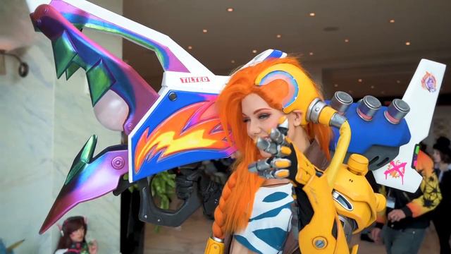 Jinx Cosplay At Katsucon 2020 By @fairlyfantasticcosplay. League Of Legends Cosplay.